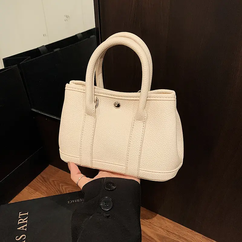 Yellow Leather Shoulder Crossbody Bag with Lace Trim - Image 20