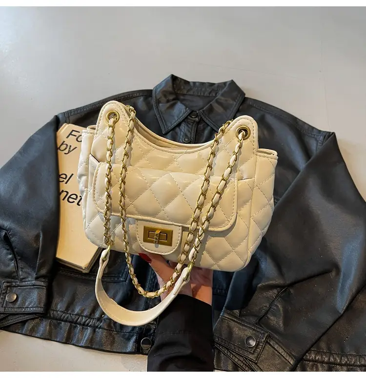 Pink Diamond Chain Shoulder Bag for Women 2025 — feature 19