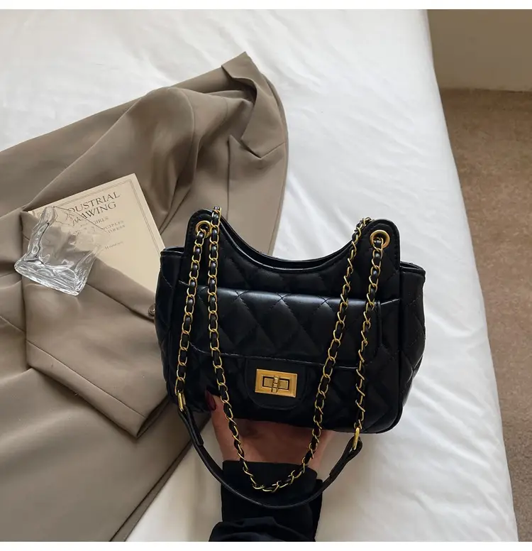 Pink Diamond Chain Shoulder Bag for Women 2025 — feature 30