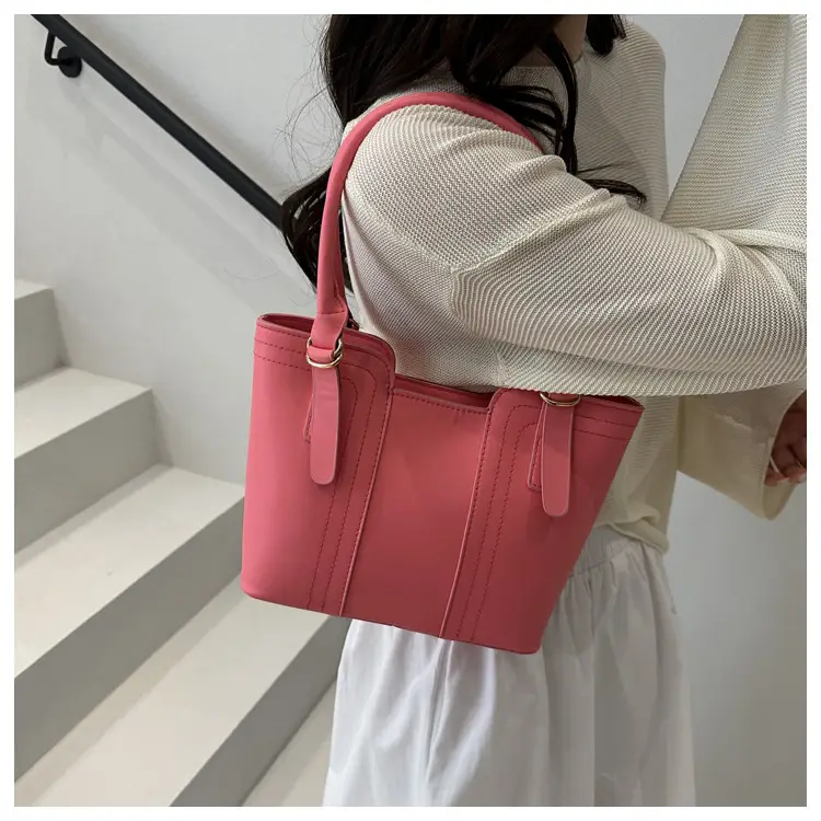 Green Leather Shoulder Bag Large Capacity Casual Tote — feature 12