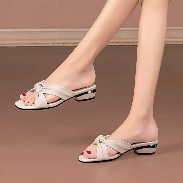 Women's Slide Slide Slippers with Skirt for Going Out 2025 Summer Fashion Fairy Style All-match Open Toe Low Heel Sandals - Image 4