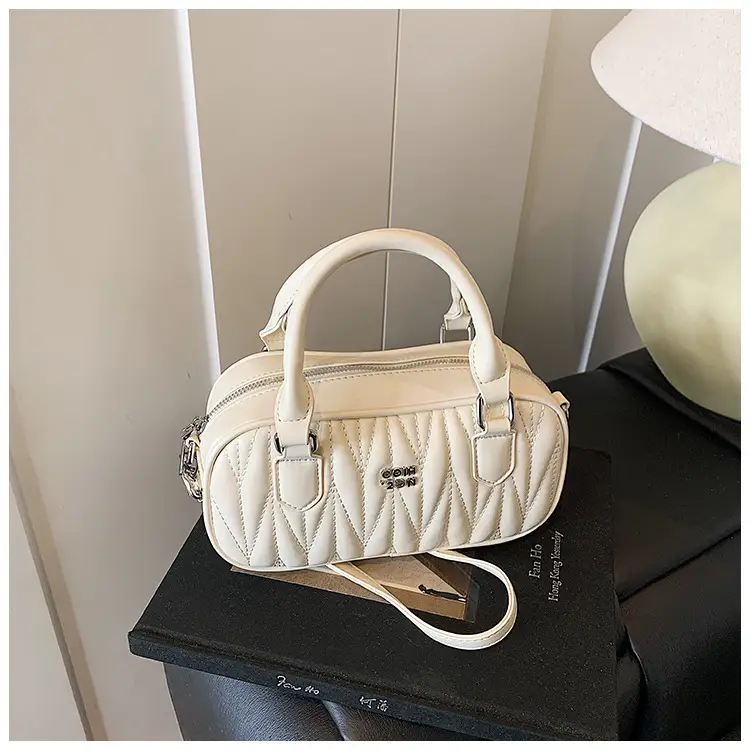 Black Quilted Crossbody Bag for Women 2026