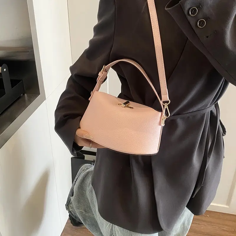 2025 Retro Shoulder Crossbody Bag Women's Leather White - Image 9
