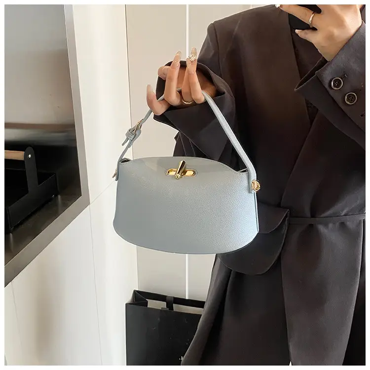 2025 Retro Shoulder Crossbody Bag Women's Leather White — feature 12