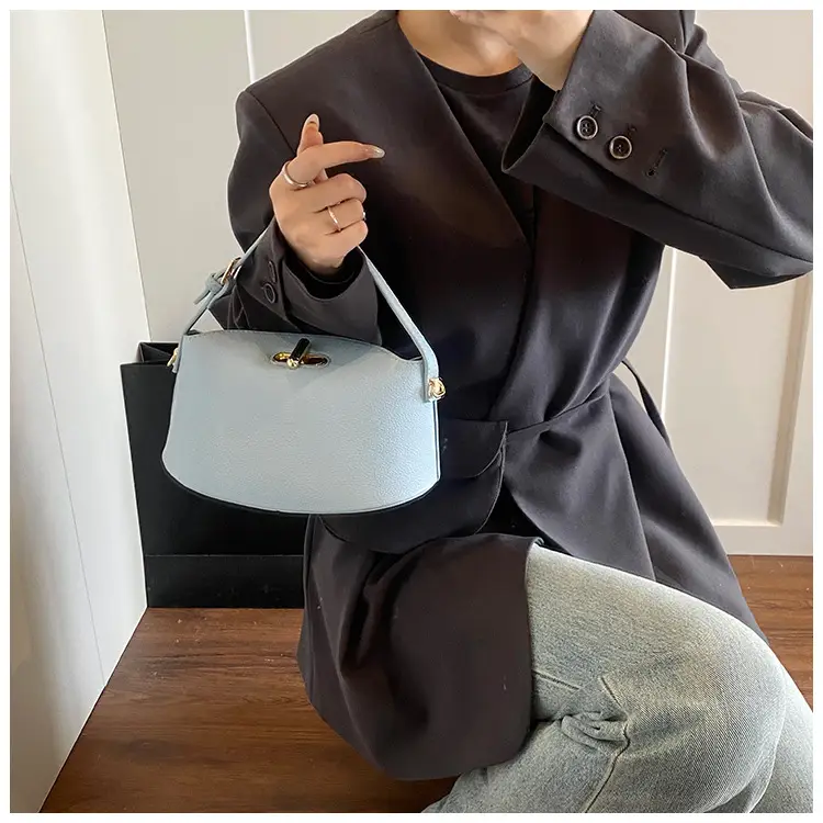 2025 Retro Shoulder Crossbody Bag Women's Leather White — feature 13