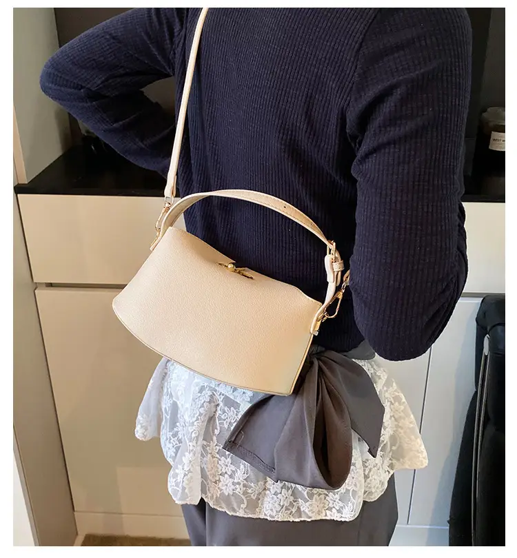 2025 Retro Shoulder Crossbody Bag Women's Leather White — feature 3
