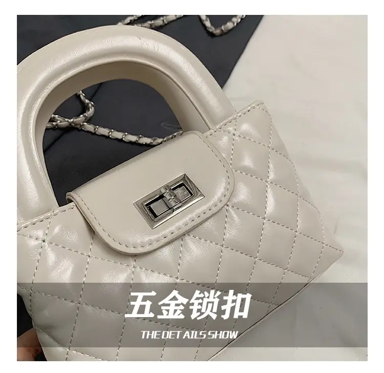 White Quilted Shoulder Bag for Women 2025 — feature 7