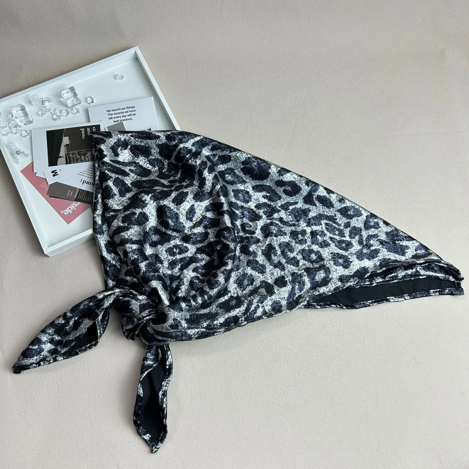 2025 Liquid Silver Laser Turban for Women — feature 13