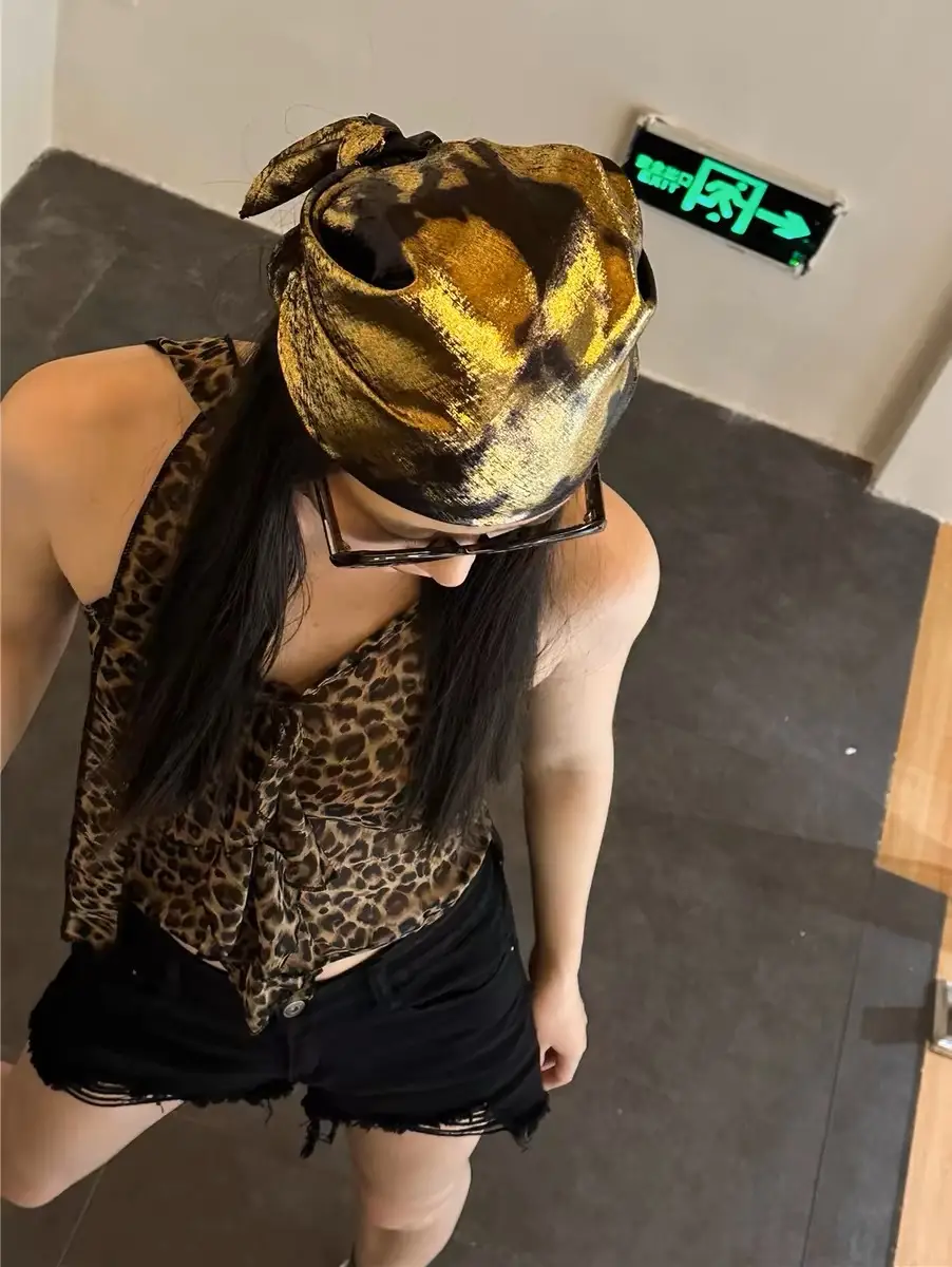 2025 Liquid Silver Laser Turban for Women — feature 3