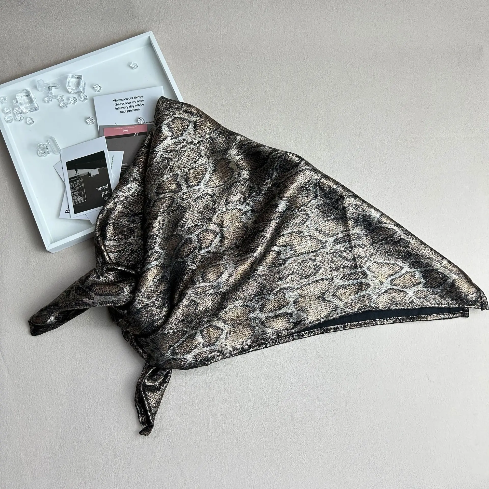 2025 Liquid Silver Laser Turban for Women — feature 9