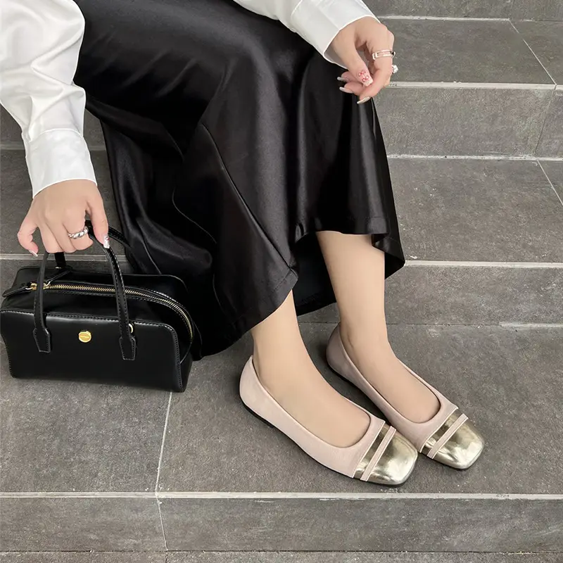 French Style Beautiful Single Shoes Chanel Style Elegant Evening Shoes with Skirt Soft Bottom Shallow Mouth Flat Gentle Style Mary Jane Shoes - Image 3