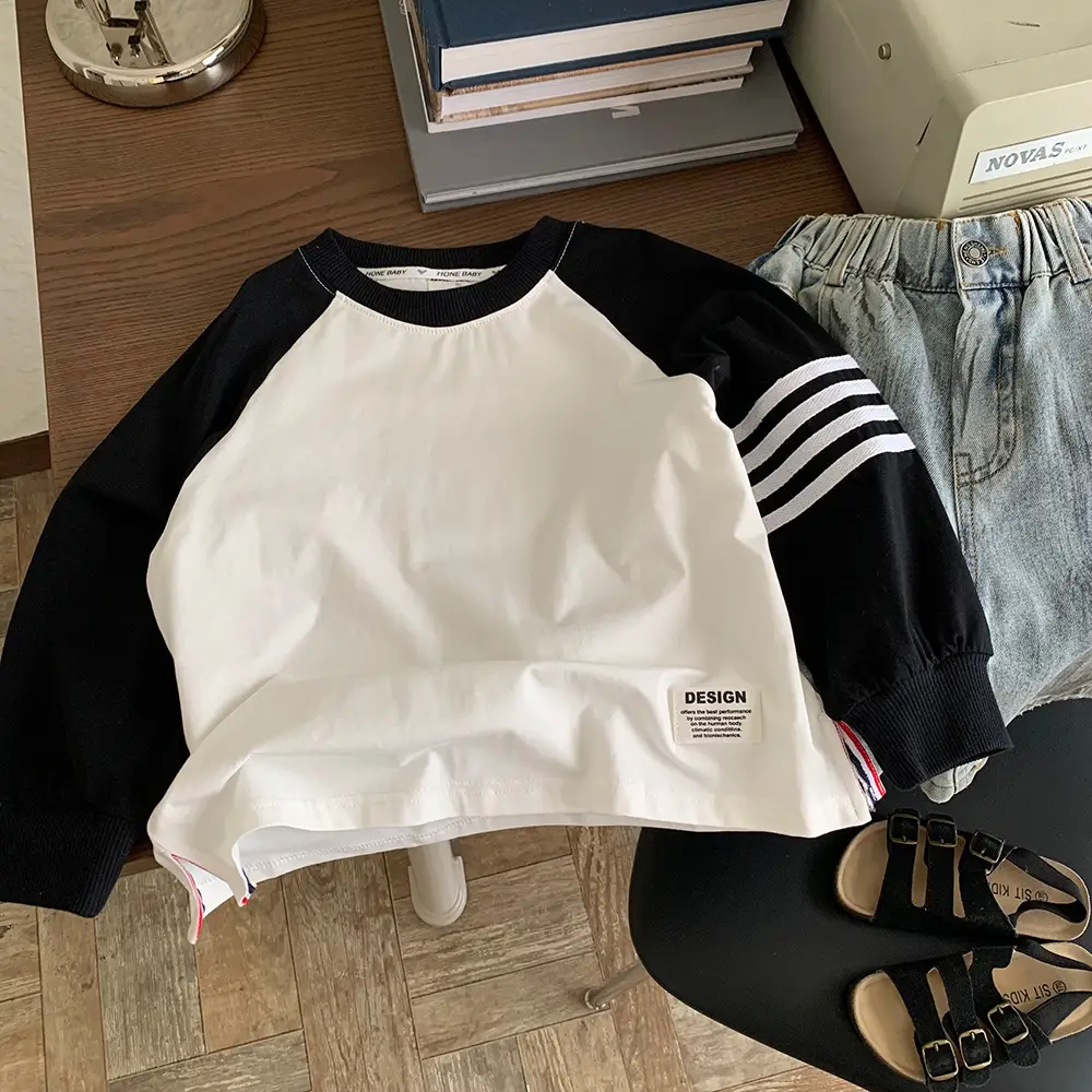 Boys Long Sleeve T-Shirt White Black Spring Autumn 2025 — feature 2