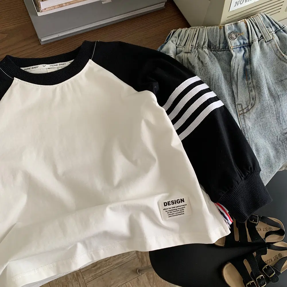 Boys Long Sleeve T-Shirt White Black Spring Autumn 2025 — feature 3