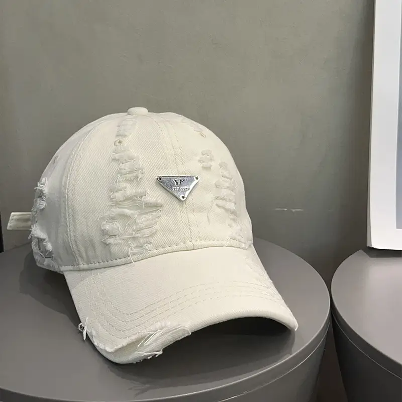Black Distressed Baseball Cap for Women Men Summer Wear