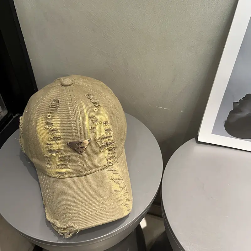 Black Distressed Baseball Cap for Women Men Summer Wear