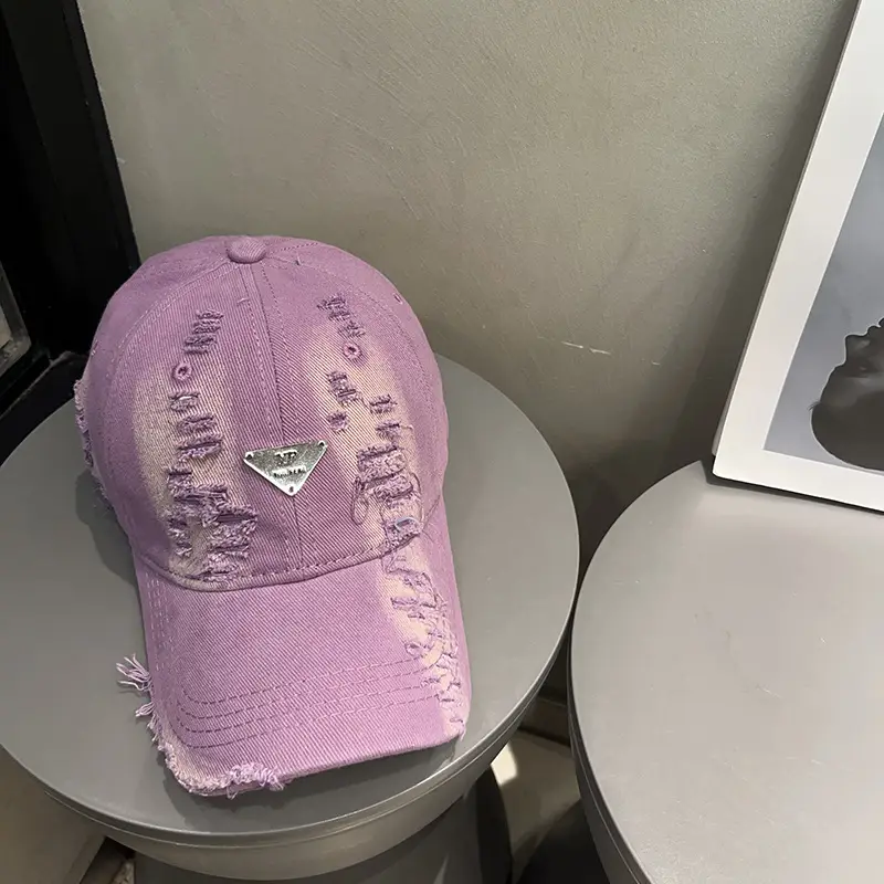 Black Distressed Baseball Cap for Women Men Summer Wear