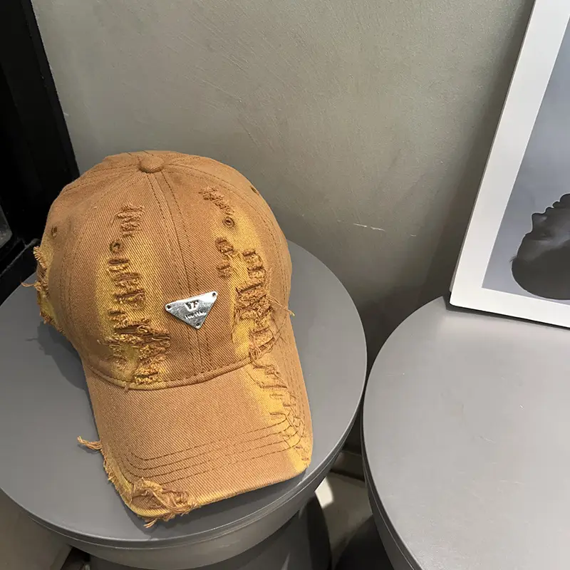 Black Distressed Baseball Cap for Women Men Summer Wear