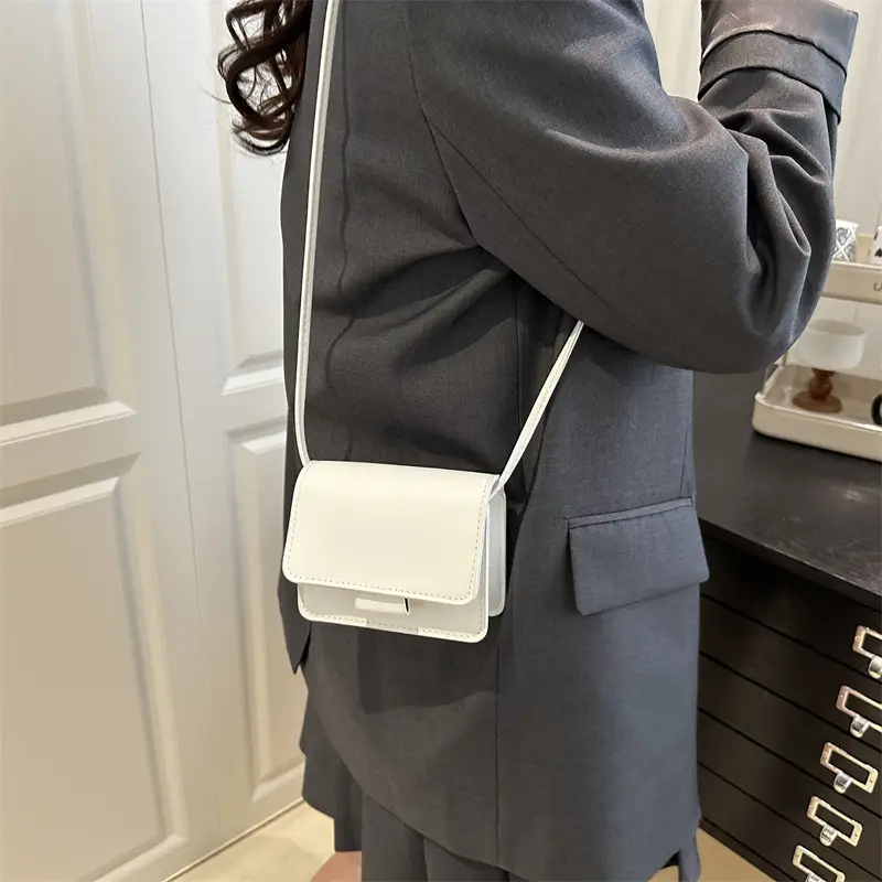 White Crossbody Bag for Women 2025 Spring Elegant Casual - Image 4
