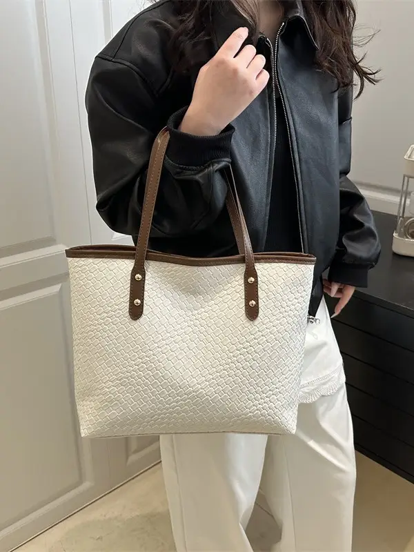Women's Large Capacity Beige Leather Tote Bag - Image 7