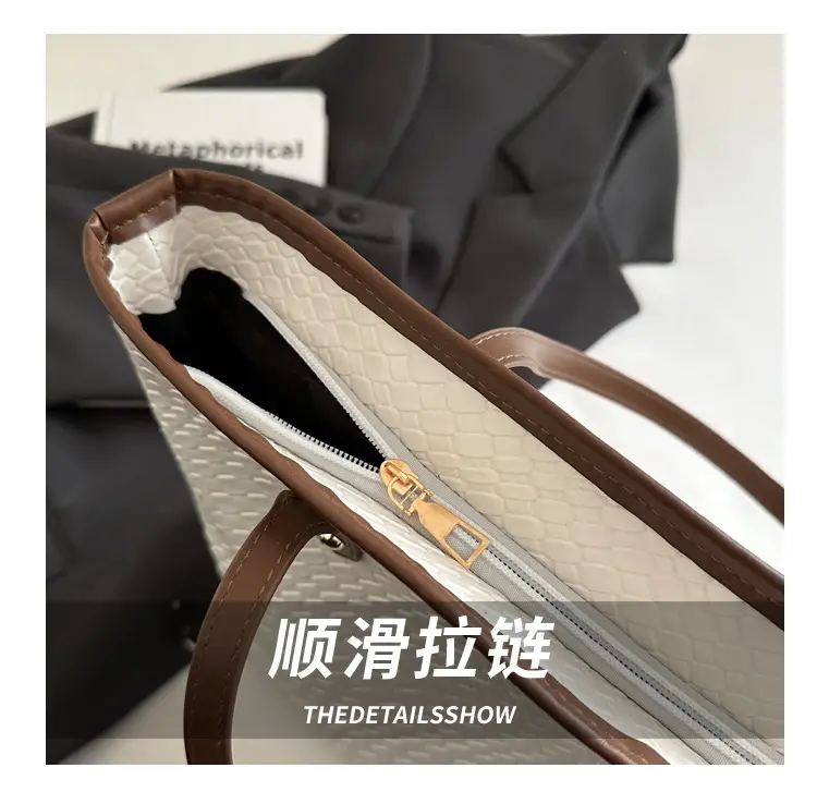Women's Large Capacity Beige Leather Tote Bag — feature 5