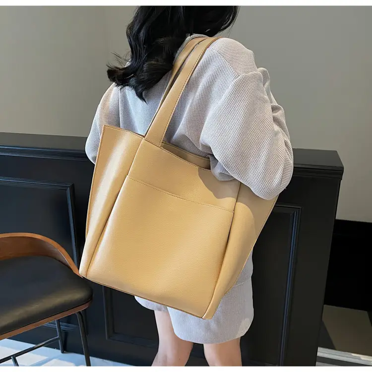 Women Cross-Border Large Capacity Tote Bag Tan 2026 — feature 22