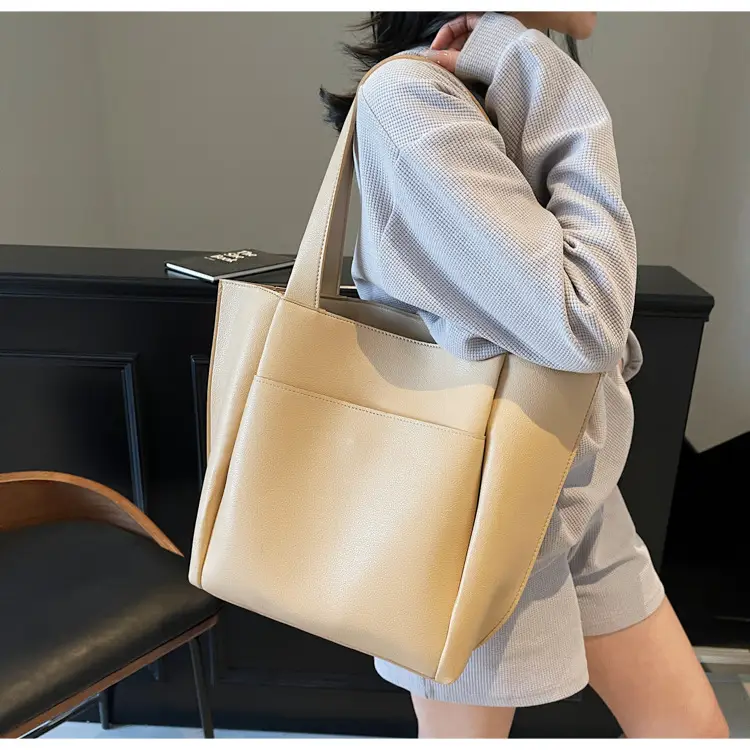 Women Cross-Border Large Capacity Tote Bag Tan 2026 — feature 23