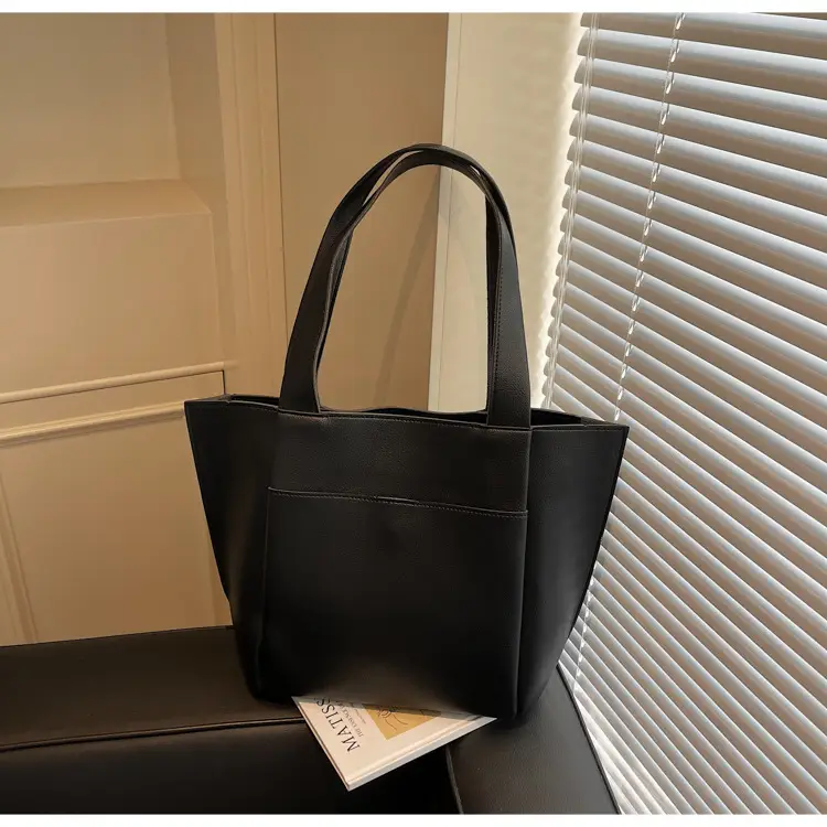 Women Cross-Border Large Capacity Tote Bag Tan 2026 — feature 28