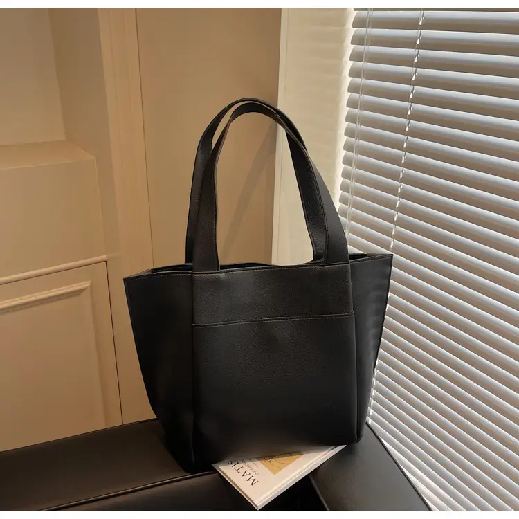 Women Cross-Border Large Capacity Tote Bag Tan 2026 — feature 29