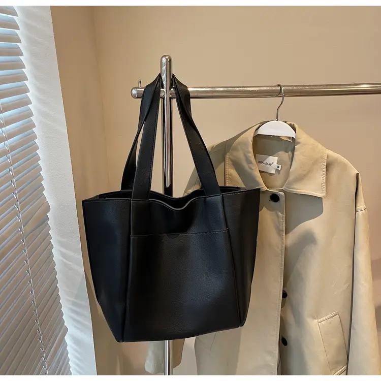Women Cross-Border Large Capacity Tote Bag Tan 2026 — feature 41