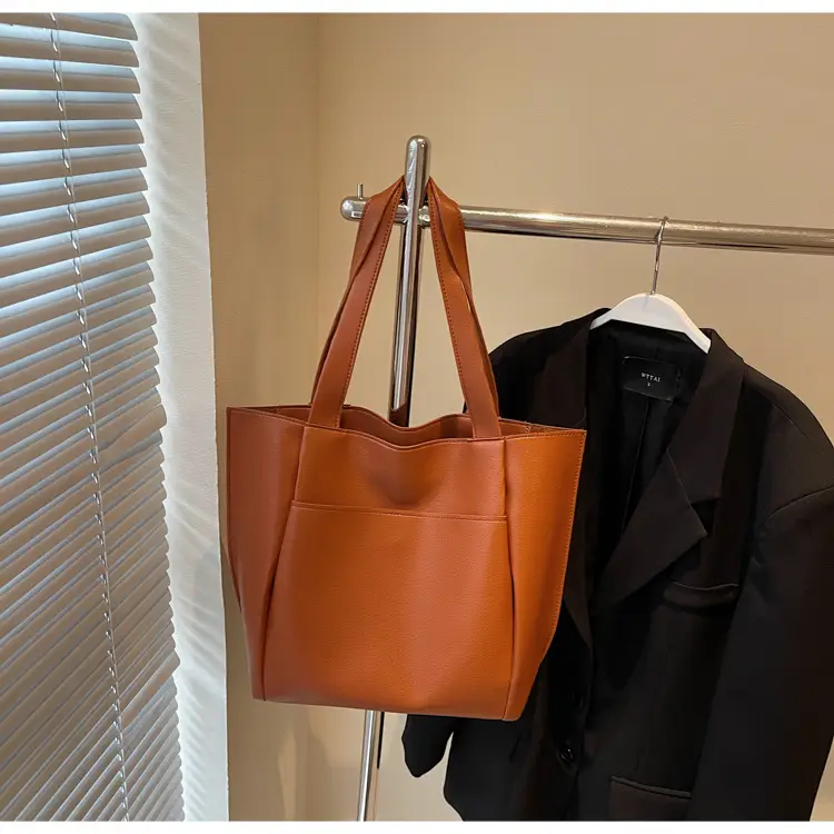 Women Cross-Border Large Capacity Tote Bag Tan 2026 — feature 44