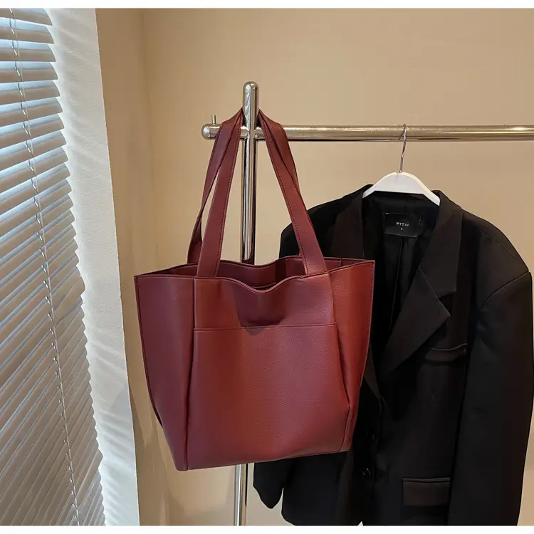 Women Cross-Border Large Capacity Tote Bag Tan 2026 — feature 47