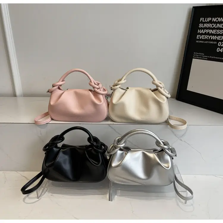 Stylish Silver Pleated Shoulder Bag for Women 2025 — feature 1