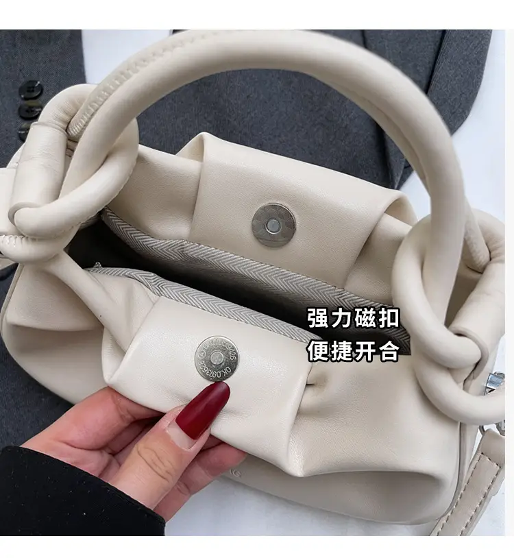Stylish Silver Pleated Shoulder Bag for Women 2025 — feature 7
