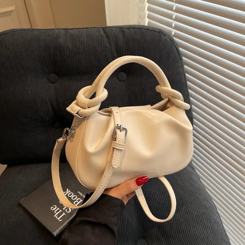 Stylish Silver Pleated Shoulder Bag for Women 2025 - Image 3