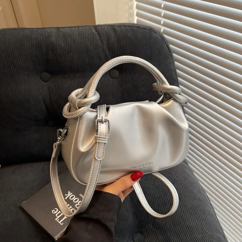 Stylish Silver Pleated Shoulder Bag for Women 2025 - Image 4