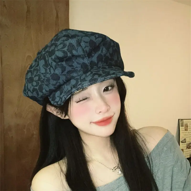 Black Jacquard Face-Slimming Cycling Cap for Women - Image 4