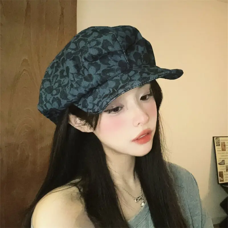 Black Jacquard Face-Slimming Cycling Cap for Women - Image 6