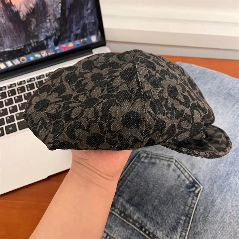 Black Jacquard Face-Slimming Cycling Cap for Women — feature 18