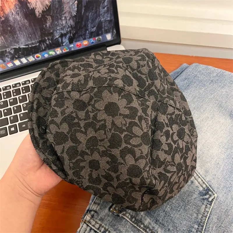 Black Jacquard Face-Slimming Cycling Cap for Women — feature 19