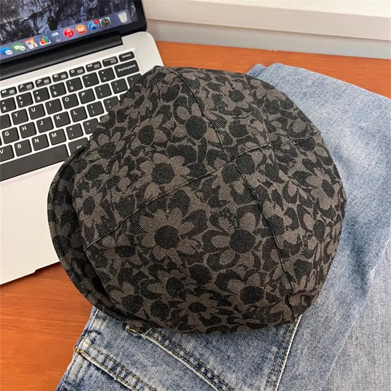 Black Jacquard Face-Slimming Cycling Cap for Women — feature 23