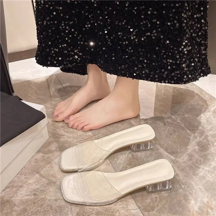 Summer New Slippers Out Wear Square Toe Open Toe Sandals Medium Thick Heel High Heels Transparent Crystal Slide Slide Sandals