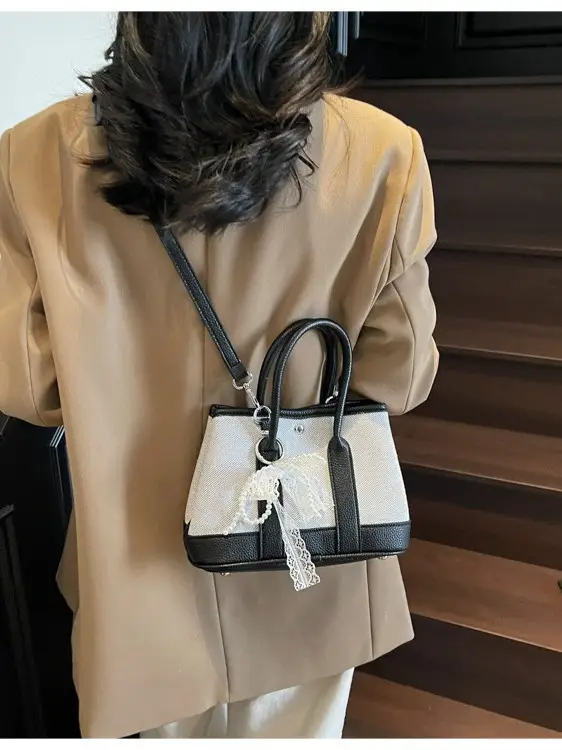 Green Embroidered Crossbody Bag for Women 2026