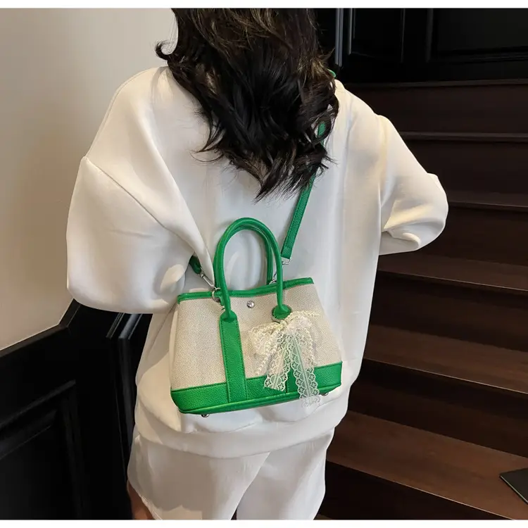 Green Embroidered Crossbody Bag for Women 2026 — feature 10