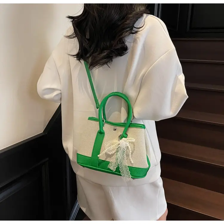Green Embroidered Crossbody Bag for Women 2026 — feature 8