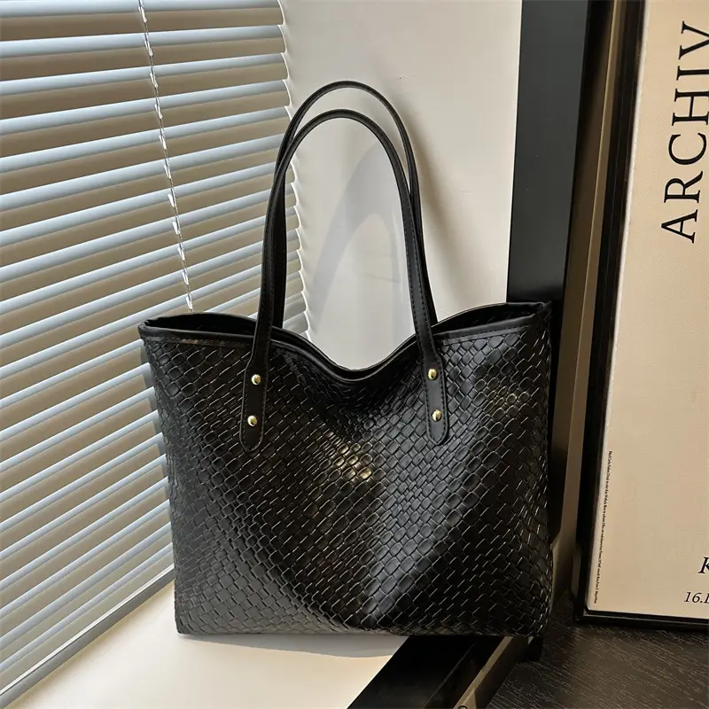European & American Woven Textured Shoulder Bag Large Capacity