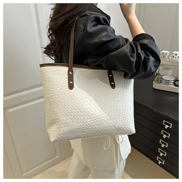 European & American Woven Textured Shoulder Bag Large Capacity — feature 11