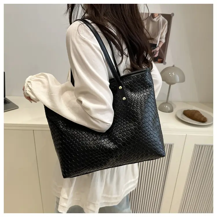 European & American Woven Textured Shoulder Bag Large Capacity — feature 17