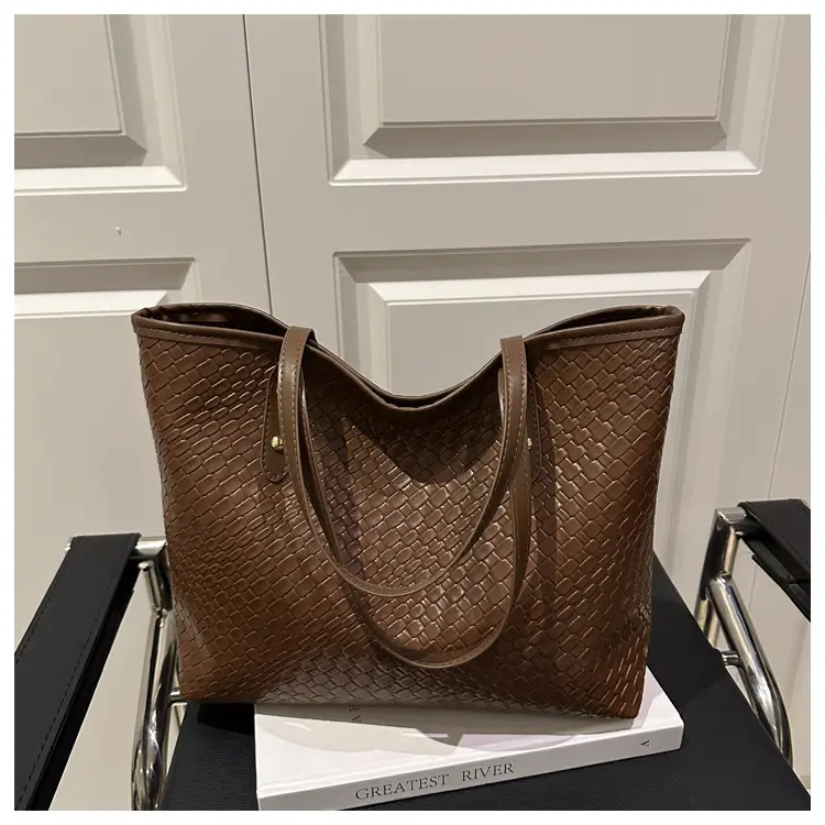 European & American Woven Textured Shoulder Bag Large Capacity — feature 23