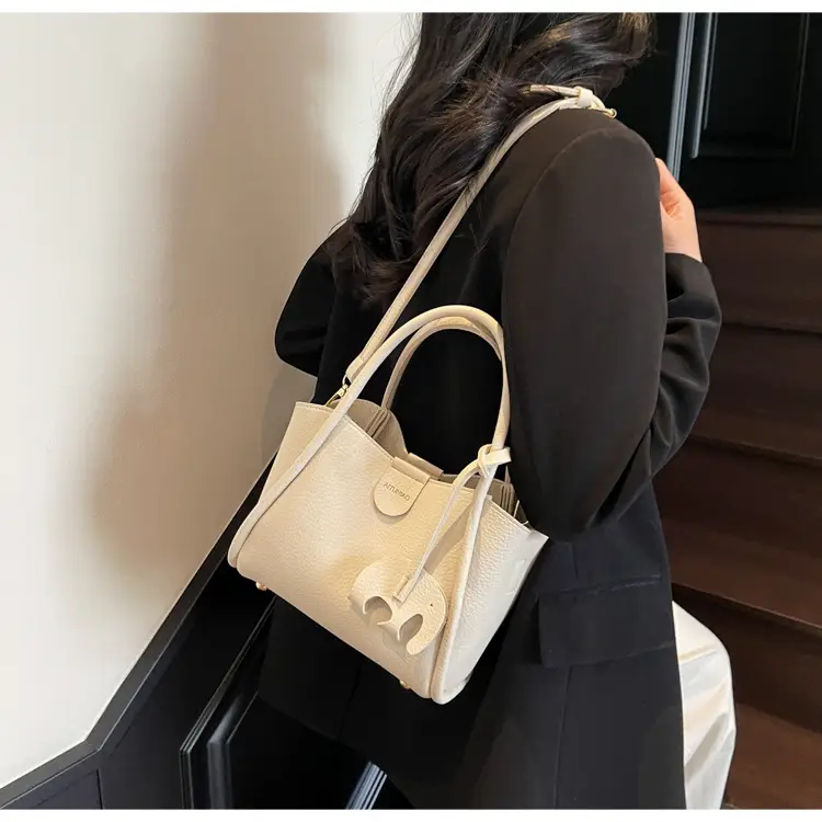 Women Crossbody Bag Tan Leather 2025 New Fashion — feature 10
