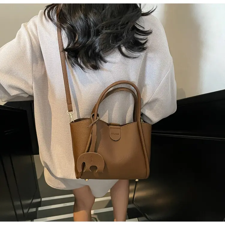 Women Crossbody Bag Tan Leather 2025 New Fashion — feature 17